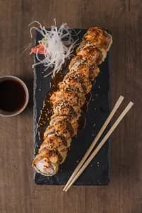 Okinawa roll (10 piezas)