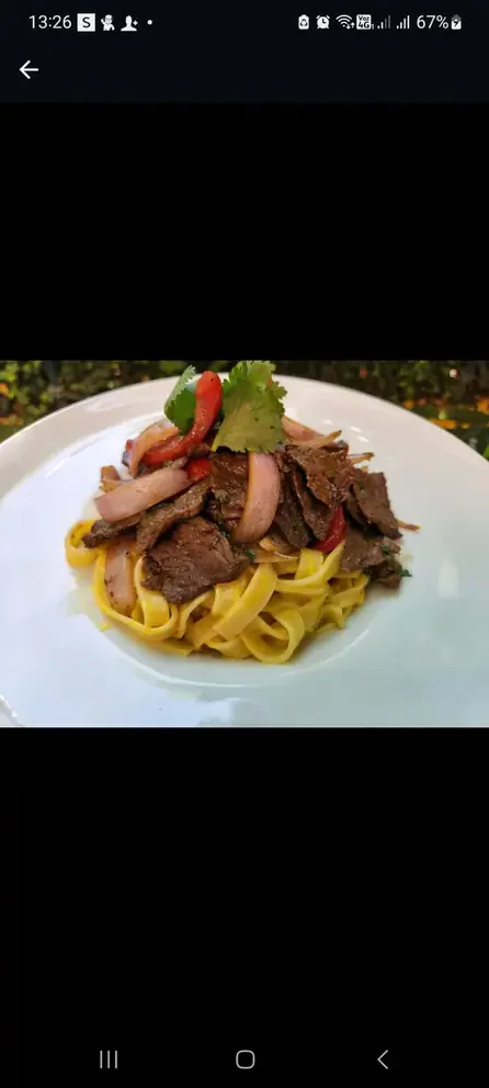 90. Fetuccini al lomo saltado