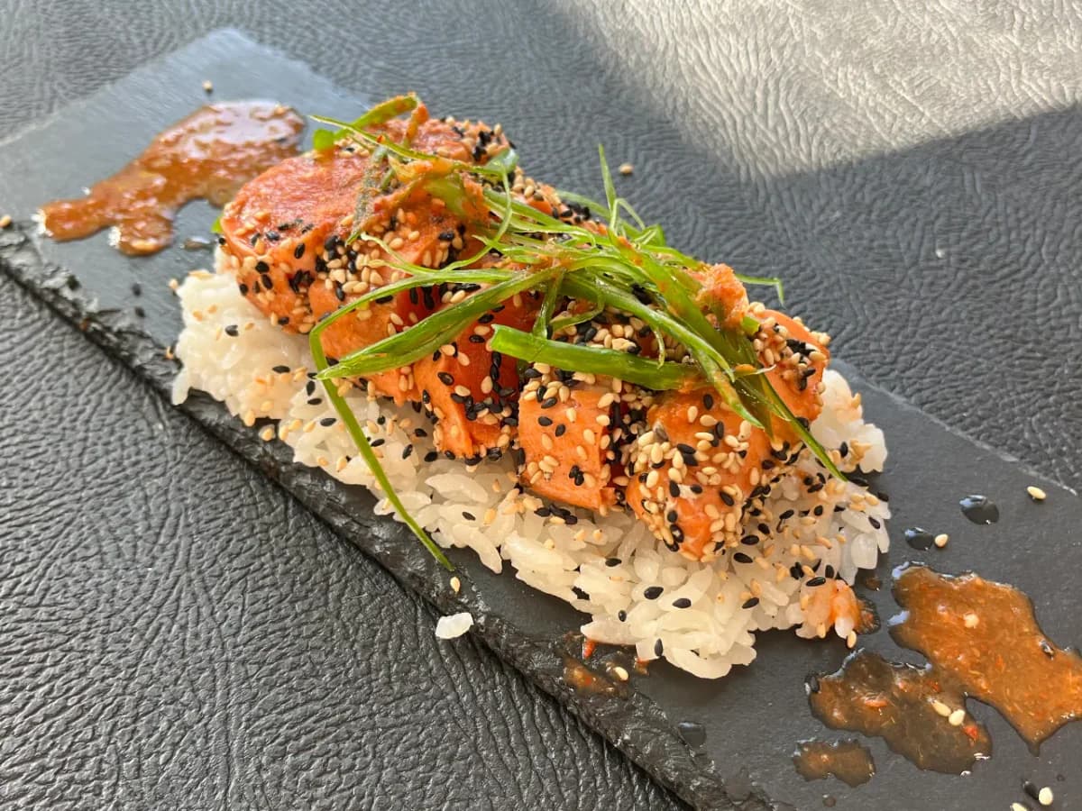 TATAKI DE SALMÓN