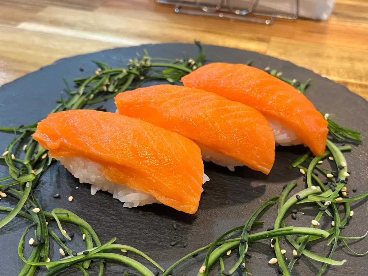 NIGIRI DE SALMÓN
