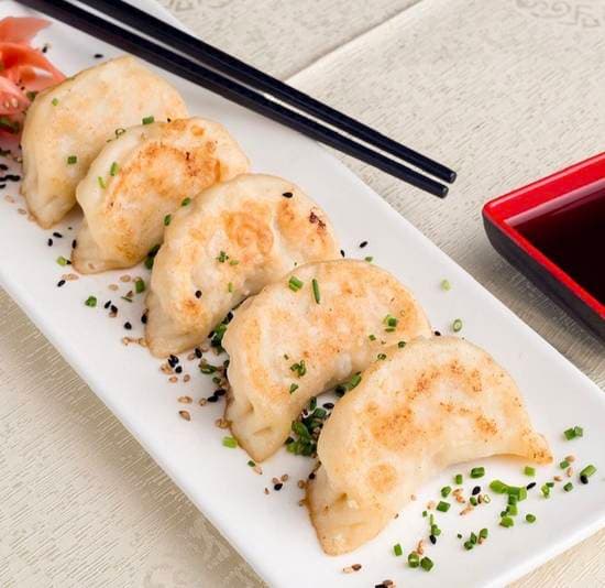 1.6 Gyosa de pollo